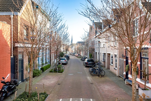 Foto - Te koop: Unieke, sfeervolle en karakteristieke familiewoning in Breda!